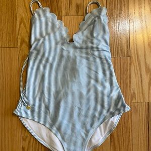 Jessica Simpson swimsuit